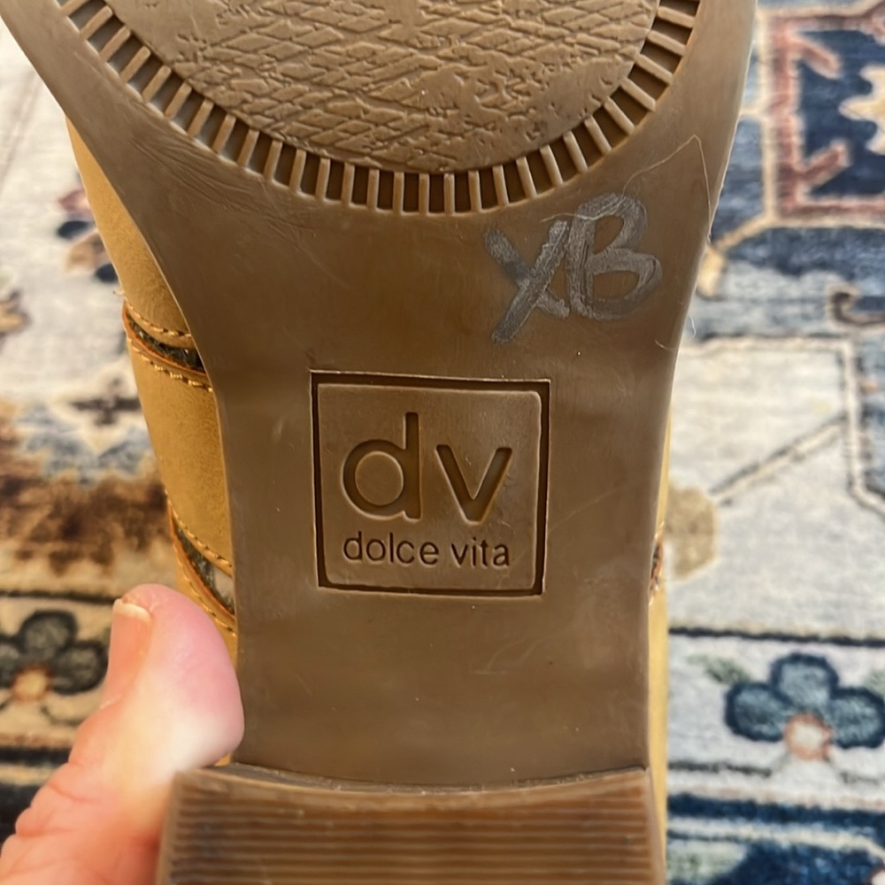 Gently Worn, dolce Vida, clogs, size 8 - Picture 5 of 7